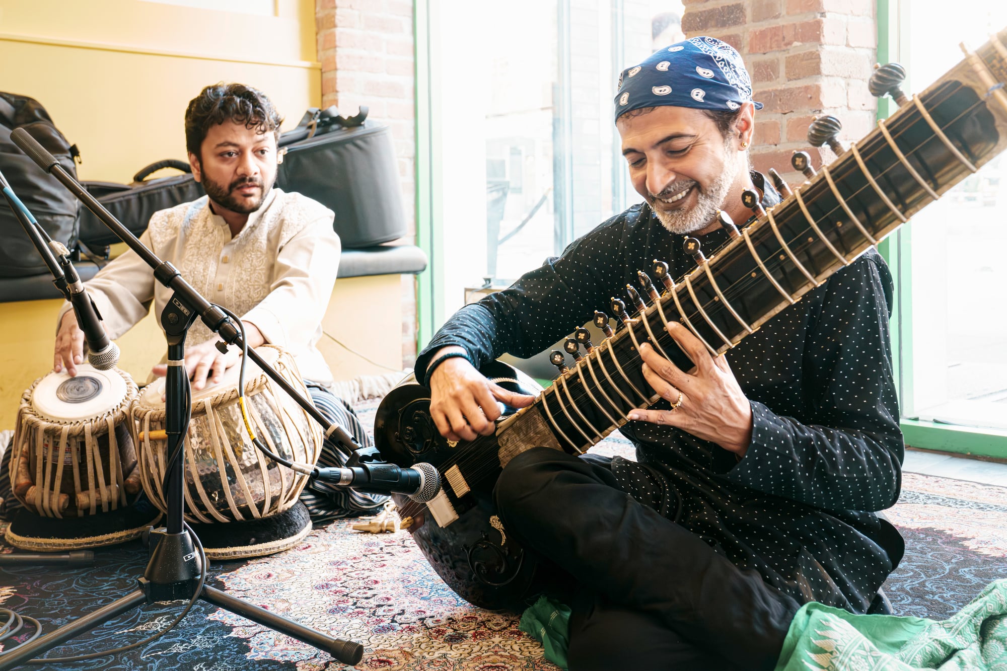 When the Sitar Sings, Beef Up Noodle