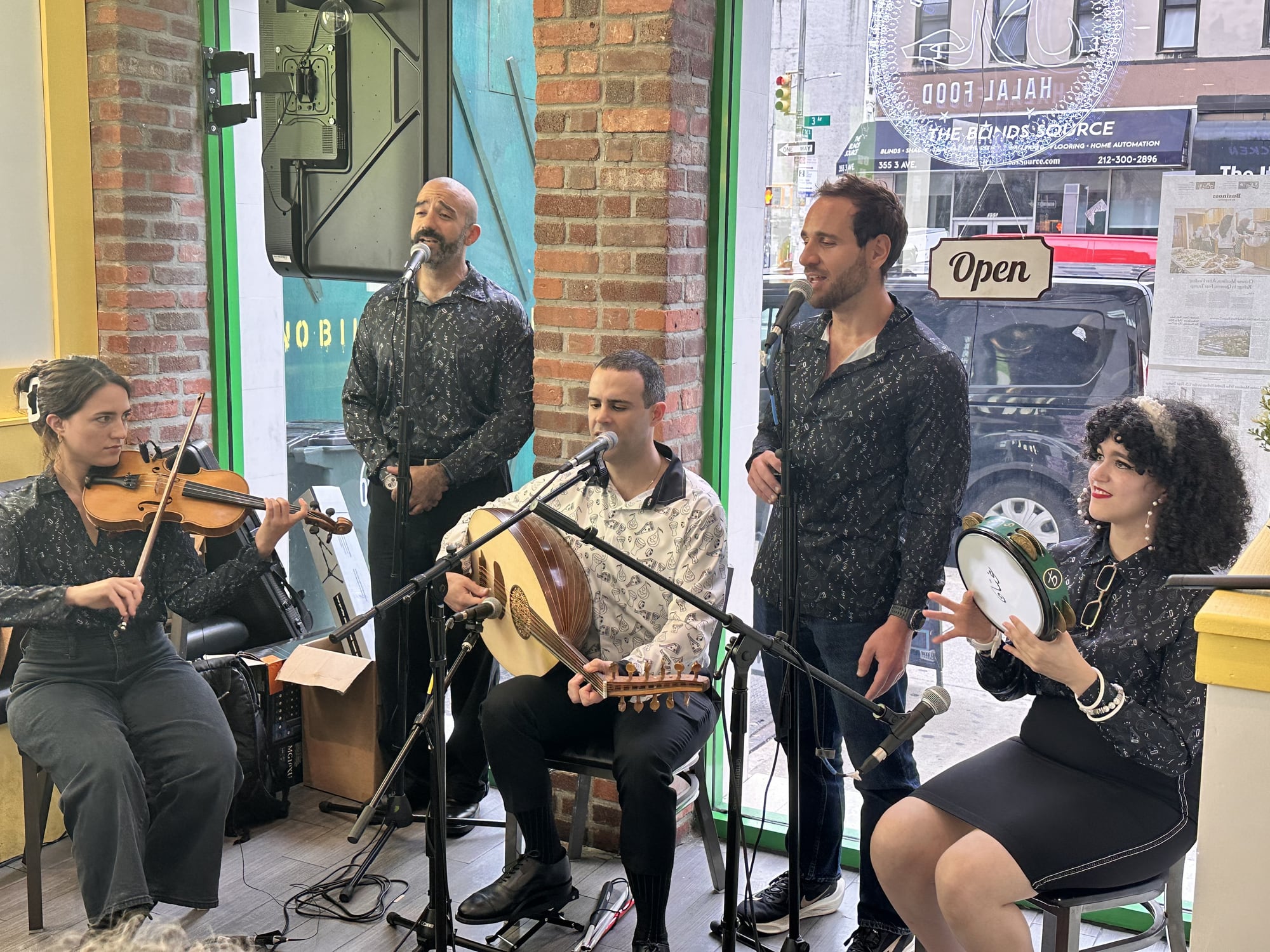 Arabic Oud and Song, Beef Up Noodle
